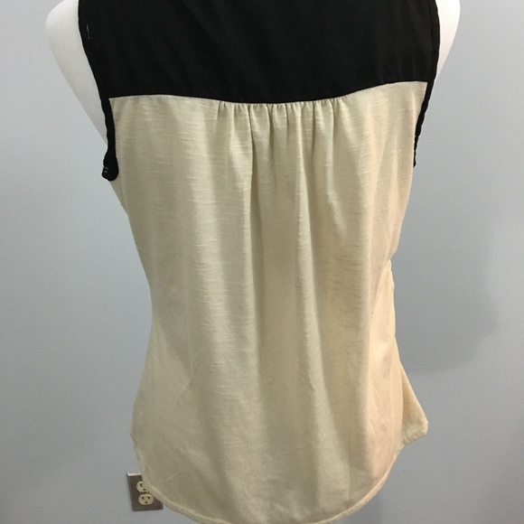 Maurices Button Down Top - Picture 3 of 4